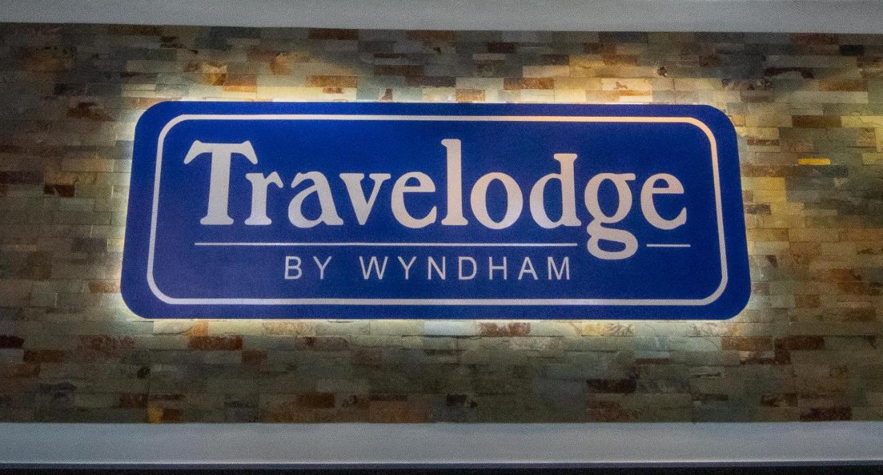Travelodge By Wyndham Pueblo Exteriör bild