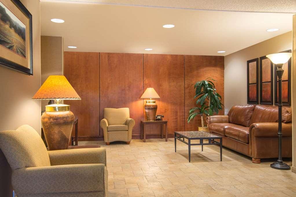 Travelodge By Wyndham Pueblo Inreriör bild